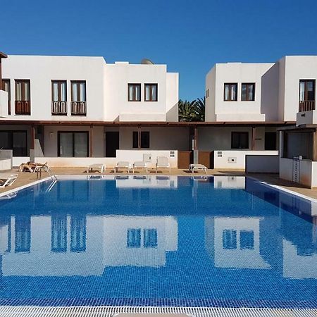 Comfy Duplex In Puerto Calero Apartment Ngoại thất bức ảnh