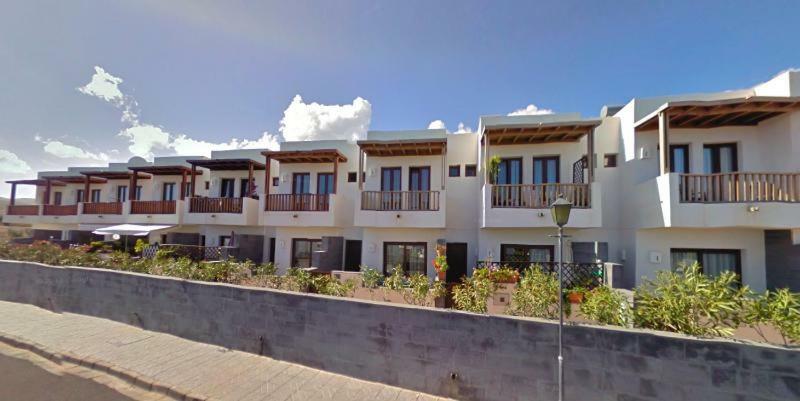 Comfy Duplex In Puerto Calero Apartment Ngoại thất bức ảnh