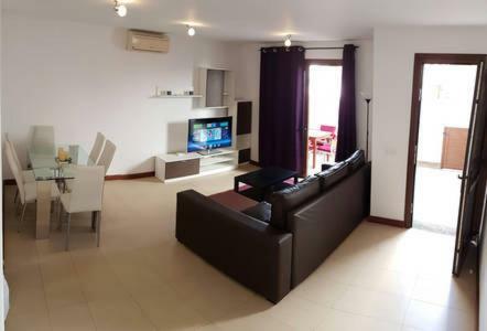 Comfy Duplex In Puerto Calero Apartment Ngoại thất bức ảnh