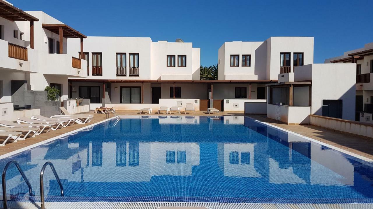 Comfy Duplex In Puerto Calero Apartment Ngoại thất bức ảnh